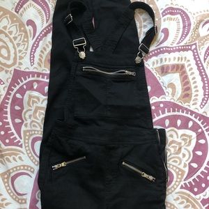 H&M Black Skinny Jean Overalls